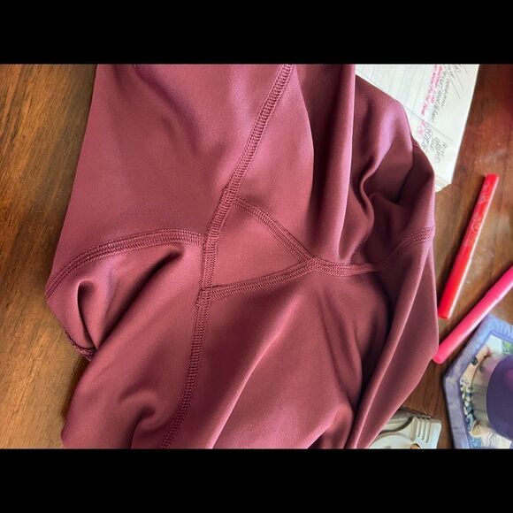 Under Armour Heat Gear Tights - Picture 5 of 9